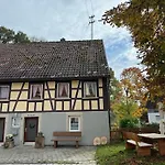 Διαμέρισμα Grosse, Ruhige In Rosengarten - Parkplaetze - 3 Schlafzimmer - Fahrradraum