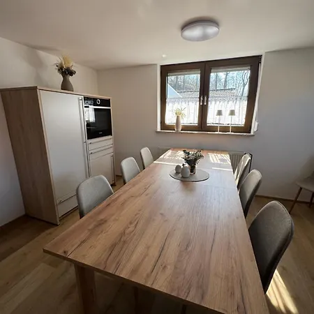 Grosse, Ruhige Wohnung In Rosengarten - Parkplaetze - 3 Schlafzimmer - 7 Personen - 3 Tv Διαμέρισμα Rieden (Schwabisch Hall)