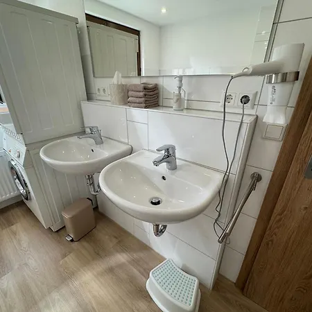 Διαμέρισμα Grosse, Ruhige Wohnung In Rosengarten - Parkplaetze - 3 Schlafzimmer - 7 Personen - 3 Tv Rieden (Schwabisch Hall)