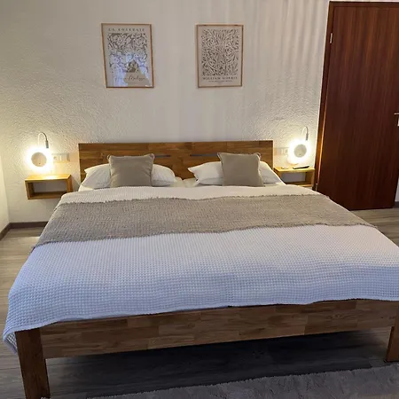 Διαμέρισμα Grosse, Ruhige Wohnung In Rosengarten - Parkplaetze - 3 Schlafzimmer - 7 Personen - 3 Tv Rieden (Schwabisch Hall)